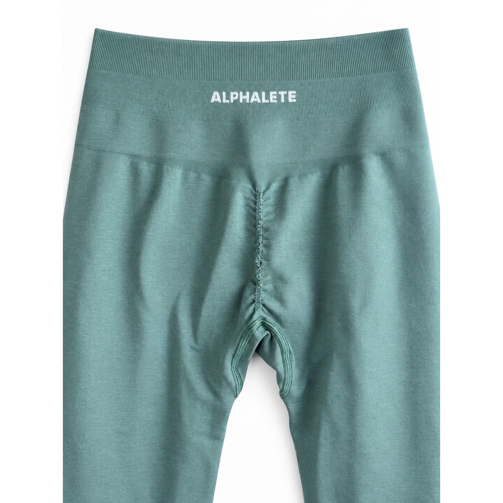Alphalete Women's Medium Green Seamless Scrunch Butt High Waist Leggings